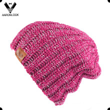 Women′s Acrylic Iceland Yarn Knitting Hat with Lurex Yarn